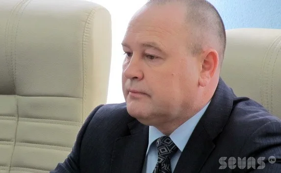 Румянцев обвинил «Приморский бульвар» в зарабатывании денег на торговле в Комсомольском парке