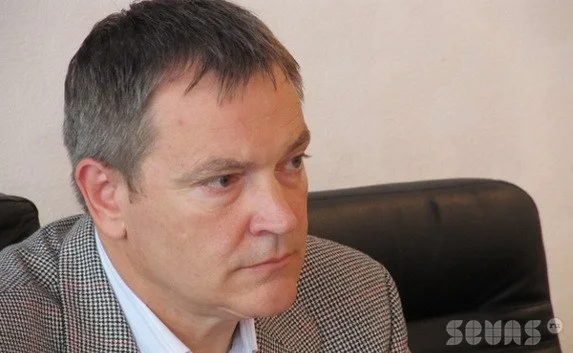 Колесниченко уже дважды жаловался в Генпрокуратуру на невыполнение языкового закона