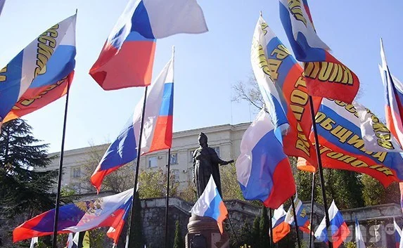 В Севастополе пророссийские активисты просили Шойгу забрать их с собой