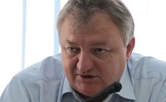 Яцуба поручил Данцеву следить, чтобы никто не заработал на «пересортице» при строительстве моста