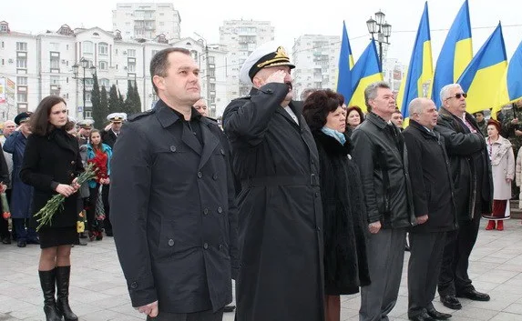 В Севастополе отметили День рождения поэта Вселенского масштаба