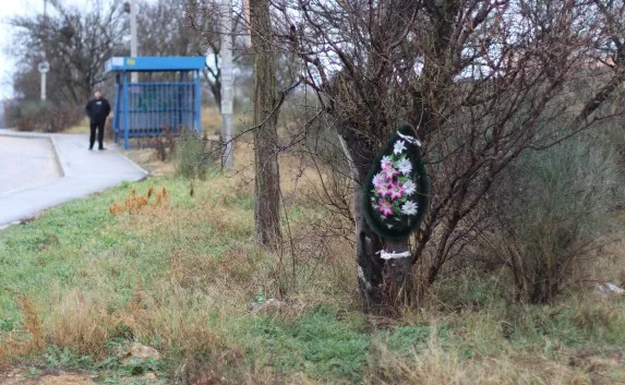 Коммунальщики, установив остановку на месте страшной аварии по улице Горпищенко, сделали еще хуже