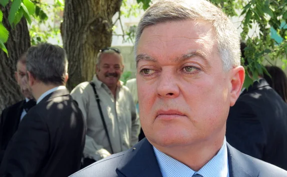 Сергей Савенков собирается просить деньги на восстановление «Омеги» из резервного фонда