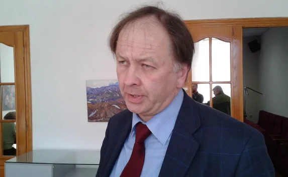 Генконсул Андреев помогает общественным организациям Севастополя вступать в «правильный» КСОРС