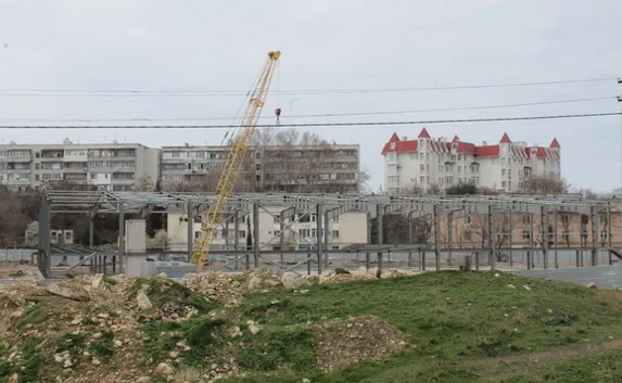 Яцуба назвал Колесниченко прорабом Ледового дворца в Севастополе
