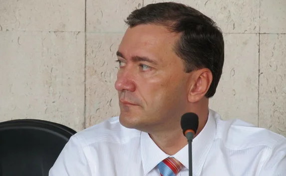 Белик возмущен, что руководителя захвата севастопольского дельфинария отпустили с миром и под аплодисменты