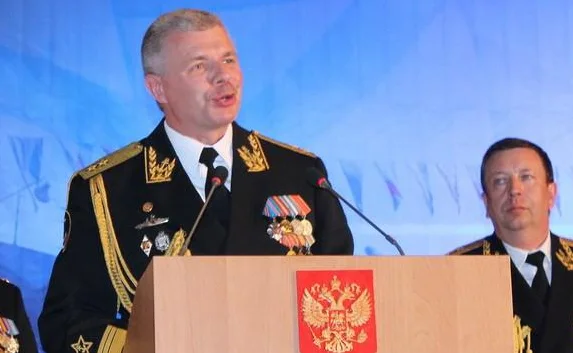 Александру Витко вручен штандарт командующего Черноморским флотом
