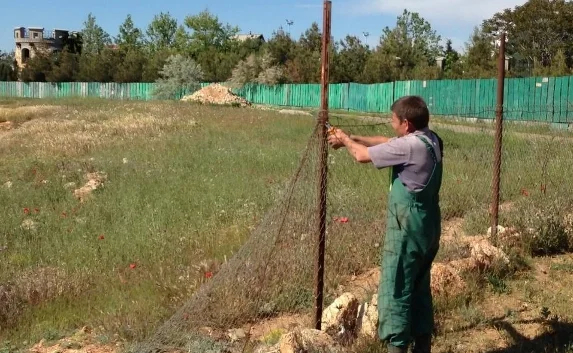 Прокуратура очистила от незаконно возведенного забора садовым товариществом «Море» часть территории Фиолента