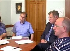 Владимир Яцуба как депутат впервые принял участие в заседании комиссии горсовета по ЖКХ