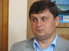 Панасюк заявил, что все коварные тополя должны быть в Севастополе срублены