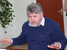 Побороться с Вадимом Новинским решил и Василий Зеленчук