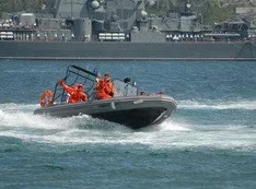 Украина ищет причины не пустить в Севастополь новые российские военные корабли
