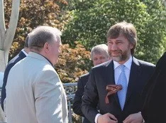 Драченко заверяет: администрация не помогает Новинскому организовывать встречи с избирателями