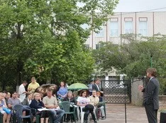 Новинский, агитируя за себя, клеймит коммунистов