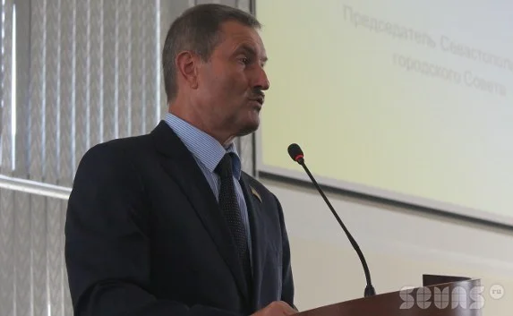 В Севастополе учебные заведения будут обеспечены госактами на землю