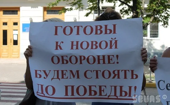 Торговцы сувенирной продукцией отбили место возле дельфинария