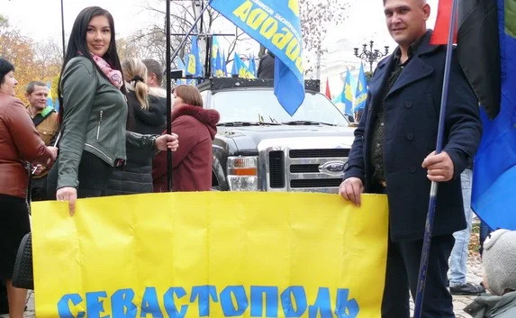 В марше партии «Свобода» в Киеве прошла колонна из Севастополя