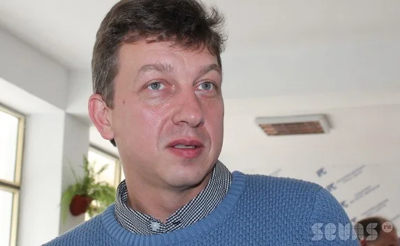 Доний: Ни у кого нет ответа, почему так радикально взят курс на евроинтеграцию