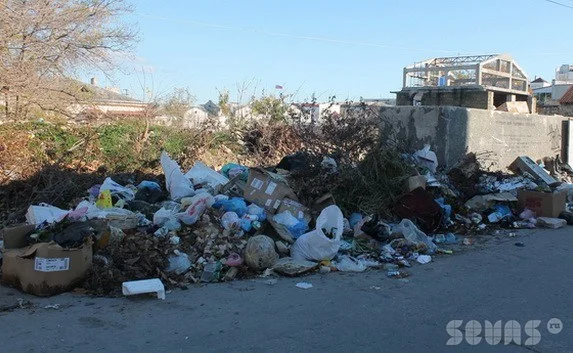 Яцубу просят убрать свалки у себя на округе