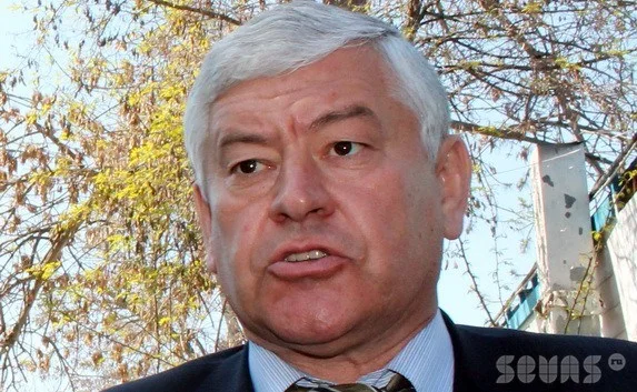 Зарплата дворника в Ленинском районе может достигать шести тысяч гривен?