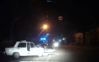 В Севастополе на улице Правды ВАЗ протаранил «Honda». Видео последствий ДТП