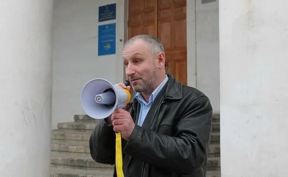 Подъячий хочет обсудить судьбу Крыма на круглом столе