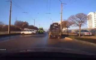 На Руднева столкнулись три ВАЗа