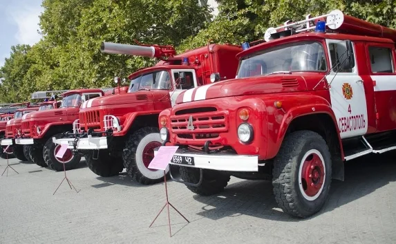 В захламлённой мусором квартире произошёл пожар
