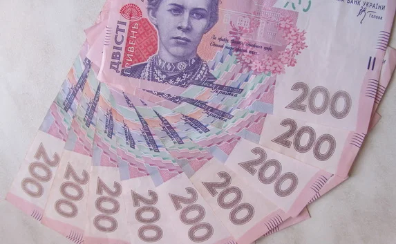 На получении взятки 1,6 миллиона гривен попался севастопольский чиновник Миндоходов