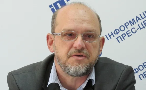 Панюта: Только антиолигархический фронт спасёт Украину
