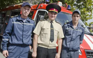 На прошедшей неделе спасатели тушили «Chrysler» и заброшенный сарай