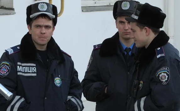 Милиция опровергает отсутствие реакции на ограбление авто по улице Очаковцев