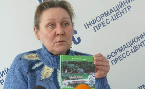Севастопольские экологи подарят Яцубе книгу о растениях, чтобы он не вёл «антиприродную политику»