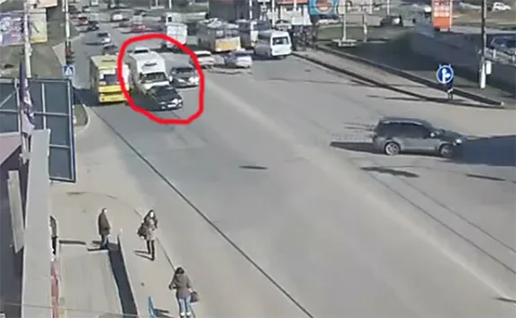 Очередная авария у «Студгородка». Пешеходы не пострадали