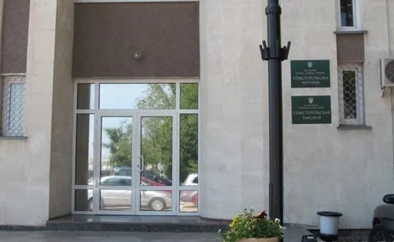 Суд приговорил гражданина Турции к штрафу в полмиллиона гривен за ввоз валюты
