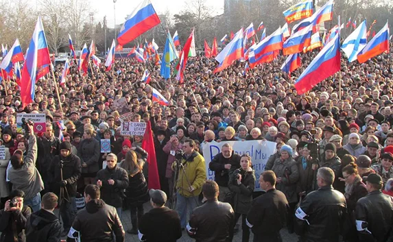 «Свободовец» Ильенко: На сепаратизм в Севастополе мы должны отреагировать самым жесточайшим образом