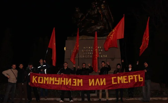 «Красная гвардия Спартака» призывает формировать альтернативные отряды антифашистской самообороны 