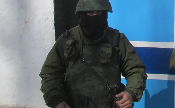 Военную прокуратуру Севастополя захватили «вежливые военные»