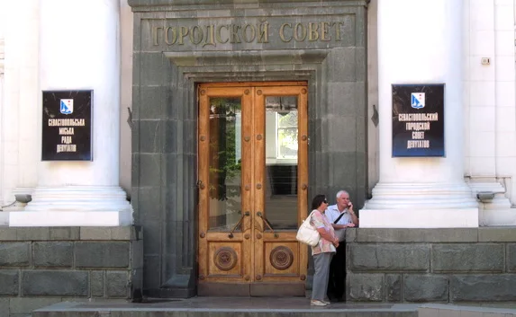 Результаты поимённого голосования депутатов Севастопольского горсовета на последних сессиях