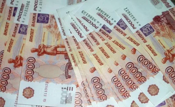В Севастополе начинается параллельное хождение двух валют