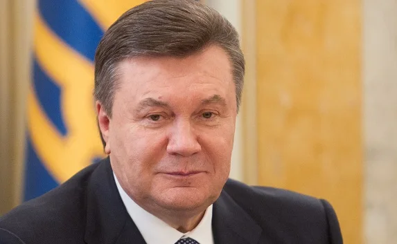 Янукович призвал украинцев требовать референдум вместо президентских выборов
