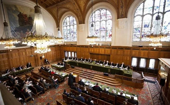 Украина намерена судиться с Россией за Крым