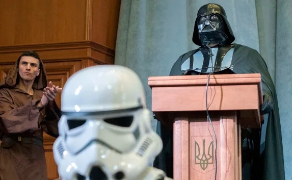 ЦИК Украины не зарегистрировала Дарта Вейдера кандидатом в президенты