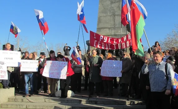 Севастопольцы поддержали восставших жителей Юго-Востока