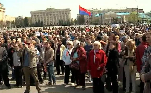 В Харькове и Луганске избраны «народные губернаторы»