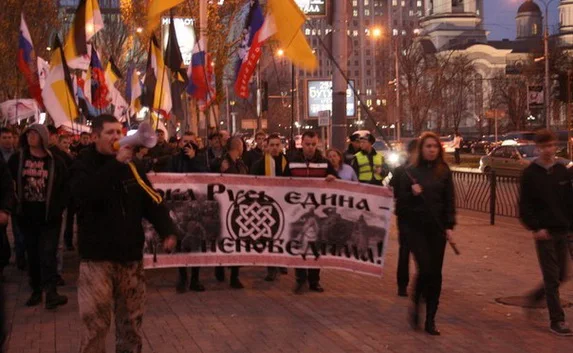В Донецке «федералисты» сорвали марш «За единую Украину»