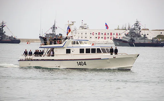 День Победы в Севастополе. Парад на море и в воздухе. Фоторепортаж