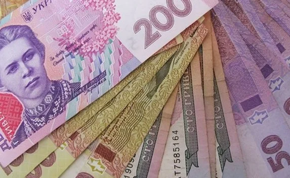 Госдума утвердила хождение гривны в Крыму до 1 июня