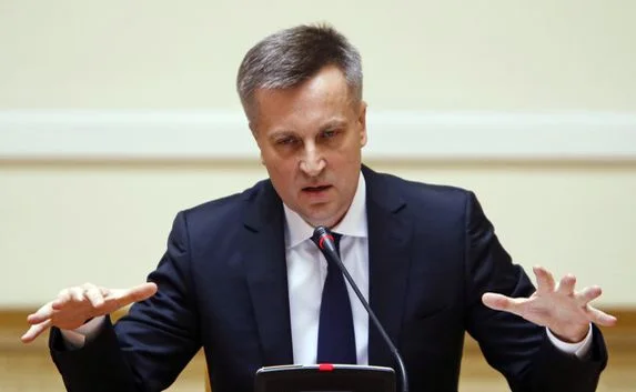 Наливайченко: АТО на Донбассе прекращать нельзя