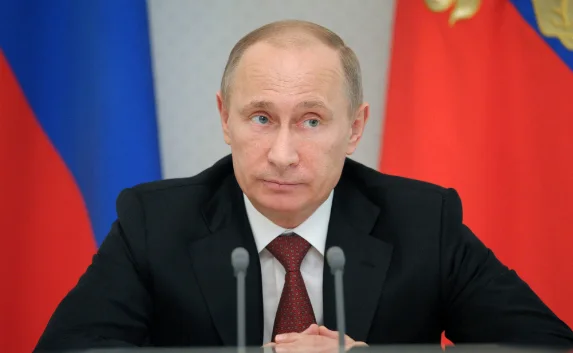 Путин: Ресурсов для Крыма хватит на несколько лет 